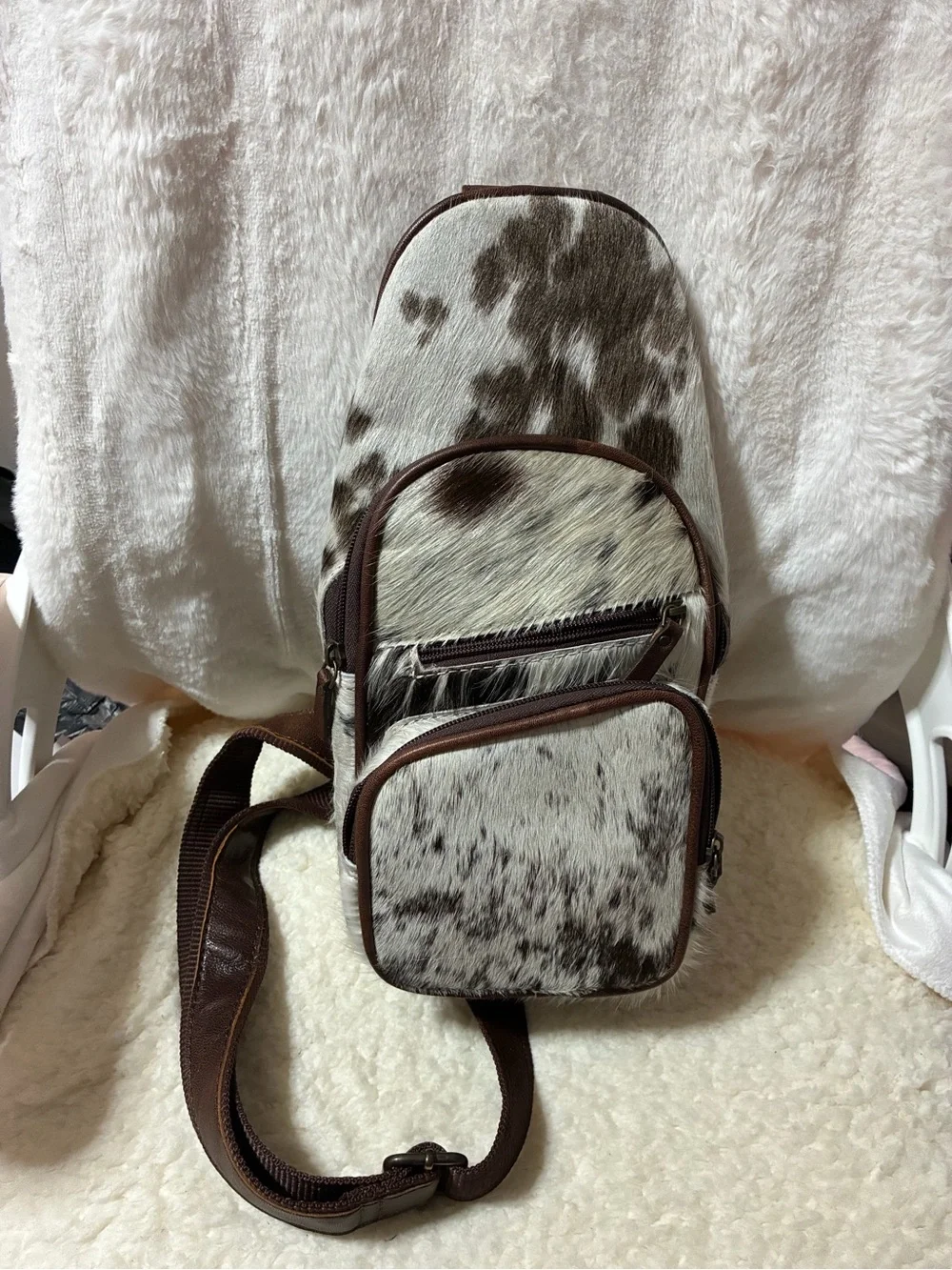 EUC American Darling sling bag